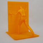 Impresión 3D de un sujetalibros con forma de figura humana | 3D printing of a book holder in the form of a human figurine | 3д печать держателя книг в виде фигурки человека