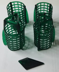 Impresión en 3D de jaulas para pájaros con fotopolímero Flex verde. Pieza impresa en 3D | 3D printed bird cages from Flex green photopolymer. 3D printed part