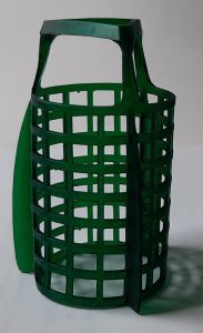 Impresión en 3D de jaulas para pájaros con fotopolímero Flex verde. Pieza impresa en 3D | 3D printed bird cages from Flex green photopolymer. 3D printed part
