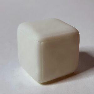 Impresión 3D del cubo. Pieza impresa en rezin | Cube 3D printing. rezin printed part